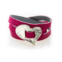 Load image into Gallery viewer, BOLD Reversible suede Bracelet &amp; Choker Skew Heart - Pink/Charcoal Grey - No Memo